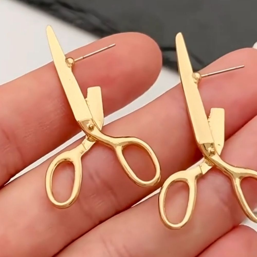 Metallic Scissors unique earrings - Picture 5 of 5